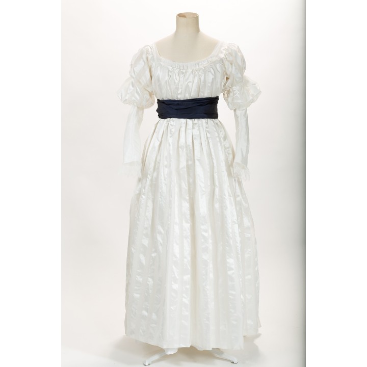 Dress  XVIII ° (1785) LAMBALLE