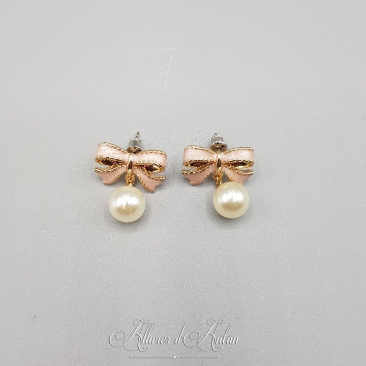 Boucles d'oreilles 1 perle-noeud