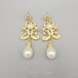 Boucles d'oreilles  XVIIIe PERLES - Doré