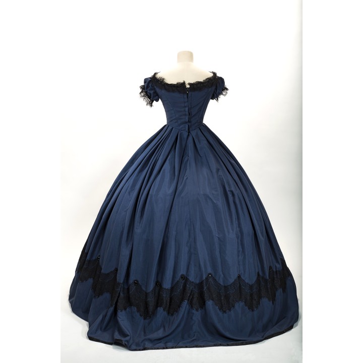 Robe XIX° (1865)