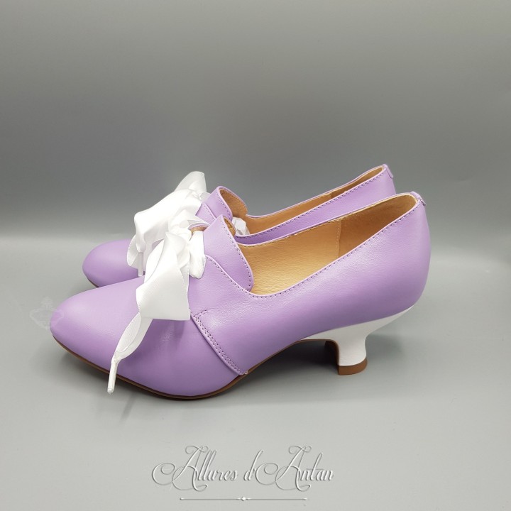 PRECOMMANDE- CHANTILLY - (1760-1790) Mauve