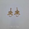 Boucles d'oreilles XVIIIe Noeud - strass BLANC