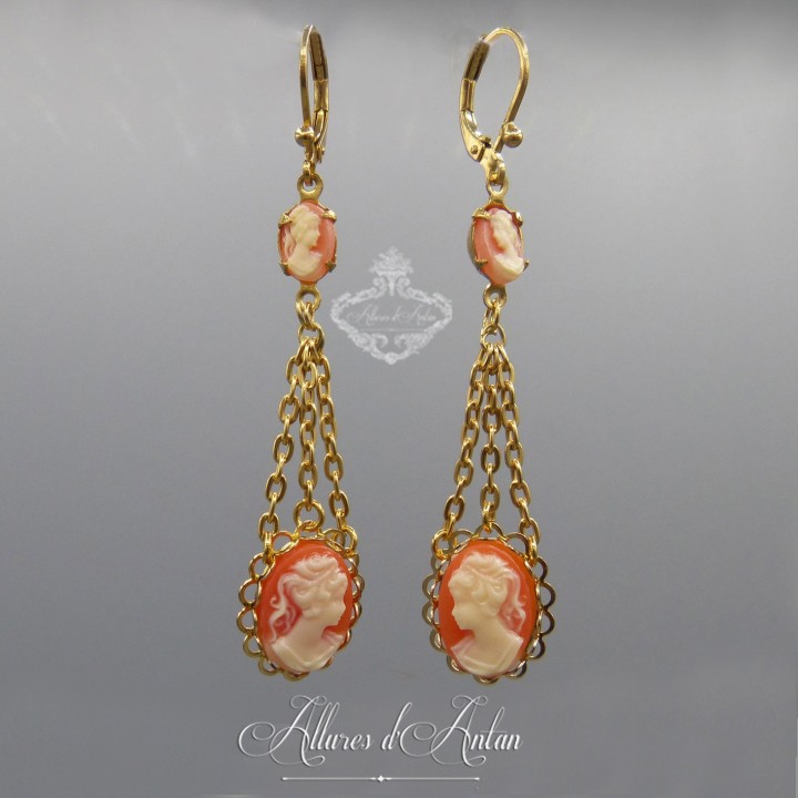 Boucles d'oreilles camées face à face - Corail