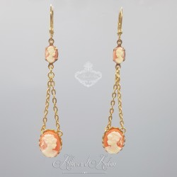 Boucles d'oreilles camées Corail
