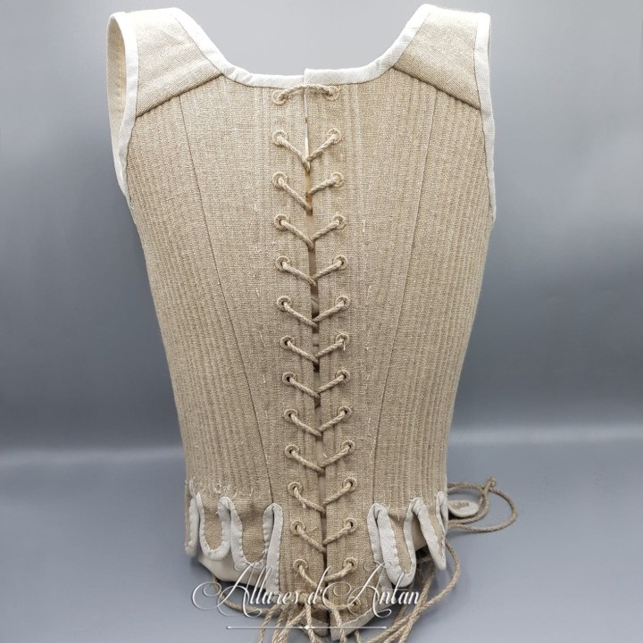 SEVIGNE - Dress 17th (1665)